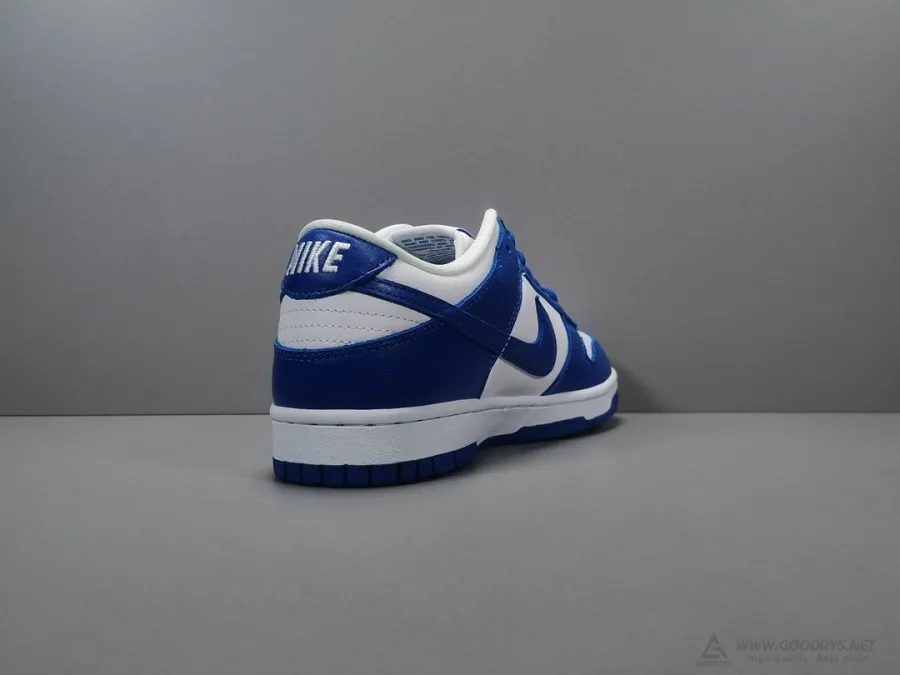 Dunk Low Kentucky