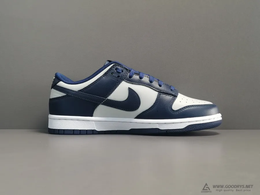 Dunk Low Georgetown