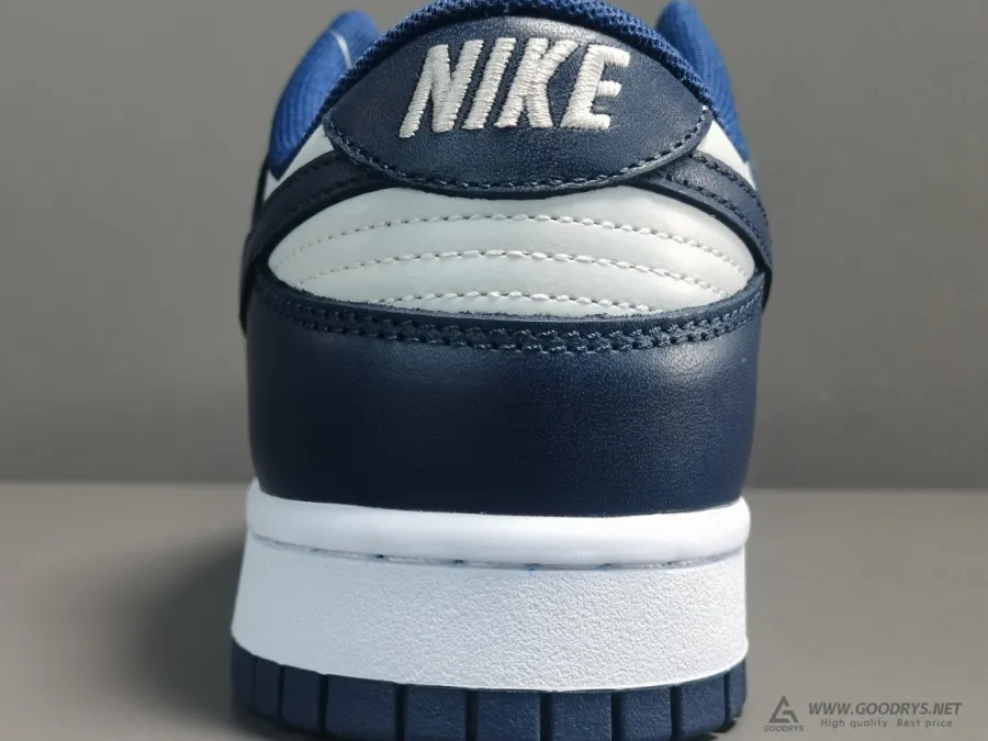 Dunk Low Georgetown