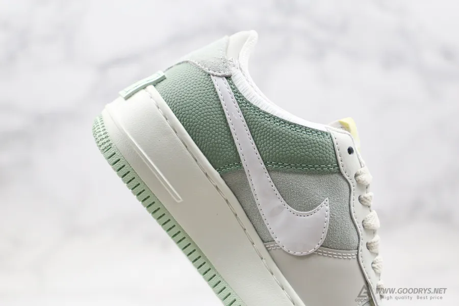 Air Force 1 Spruce Aura