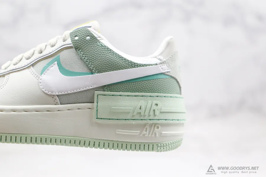 Air Force 1 Spruce Aura