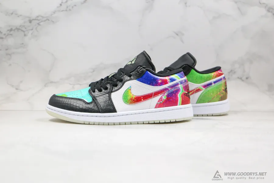 Air Jordan 1 Low Galaxy 