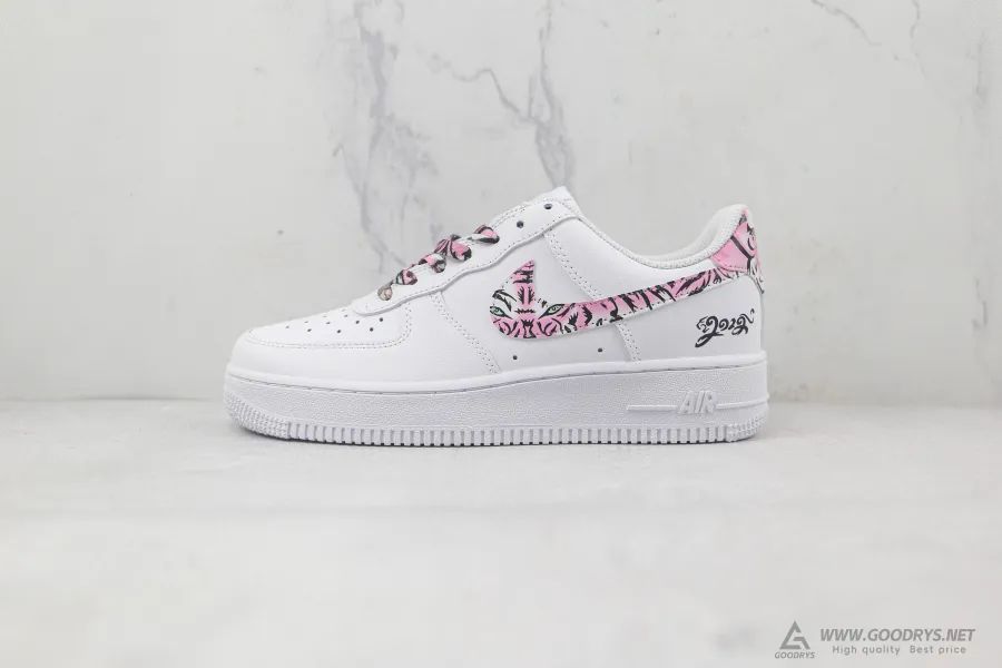 Nike Air Force 1 ’07 Essential White Rattan