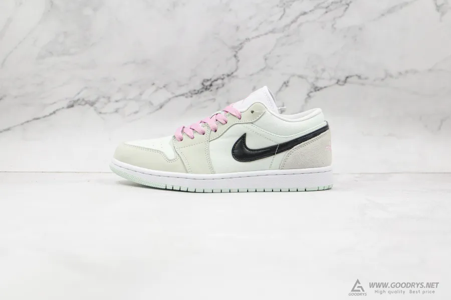 Wmns Air Jordan 1 Low Se Barely Green 