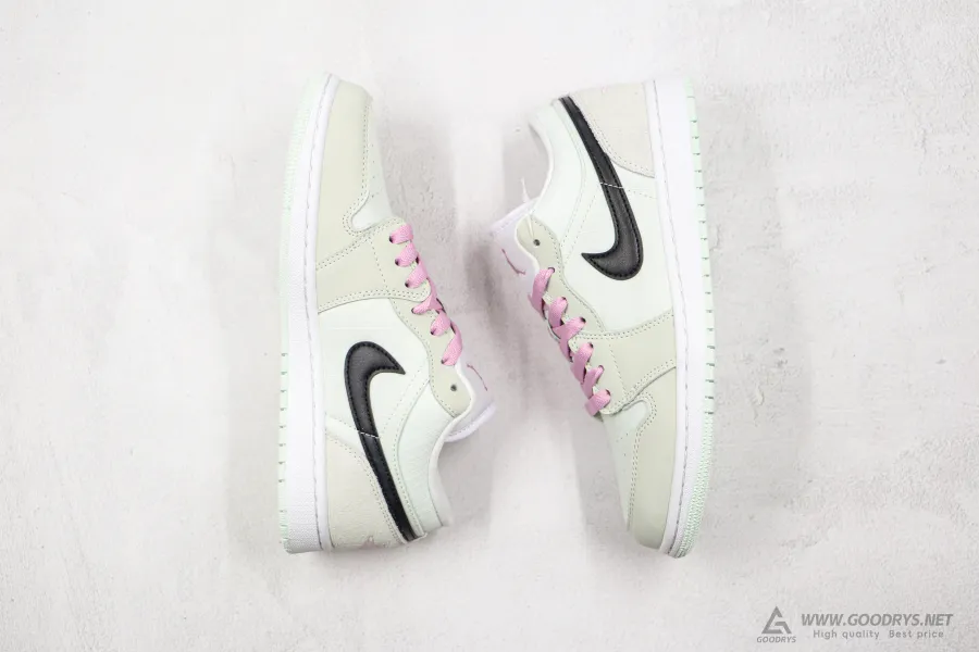 Wmns Air Jordan 1 Low Se Barely Green 