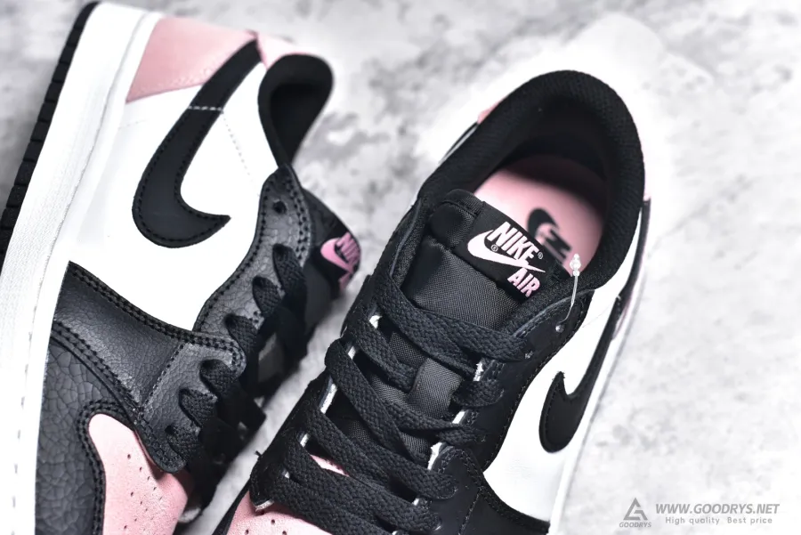 Jordan 1  Bleached Coral  Low