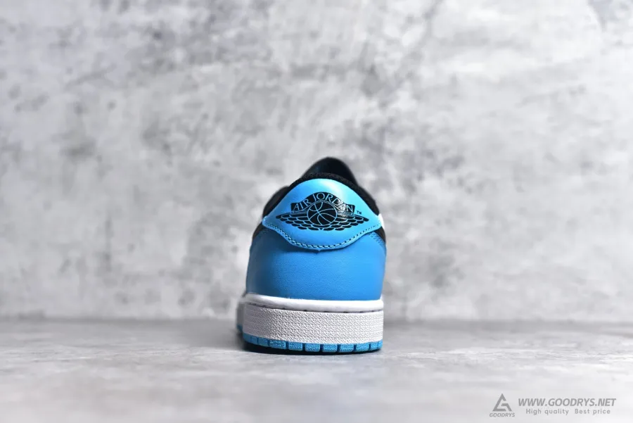 Jordan 1  Unc  Low