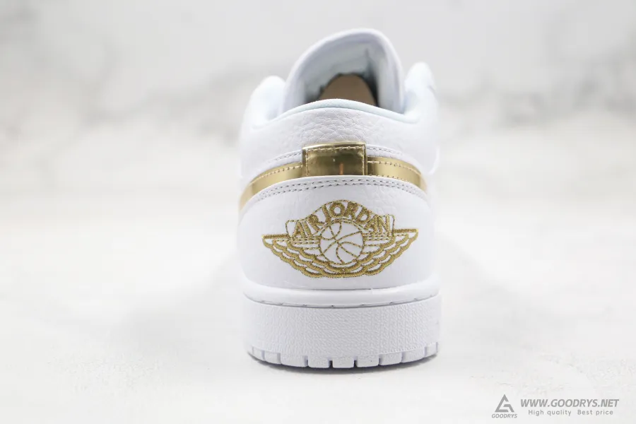 Wmns Air Jordan 1 Retro Low White Metallic Gold 