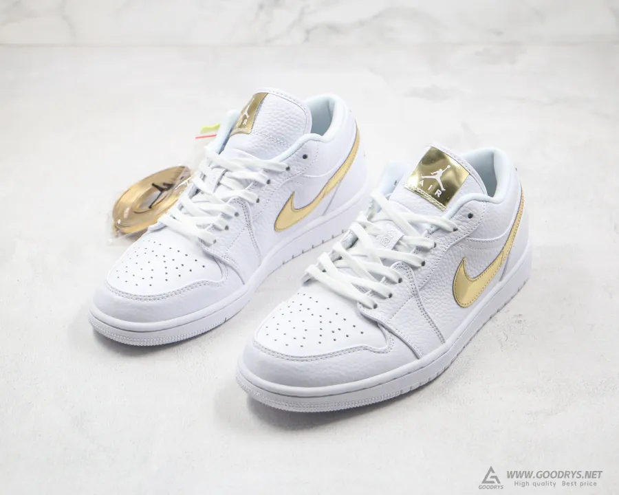 Wmns Air Jordan 1 Retro Low White Metallic Gold 