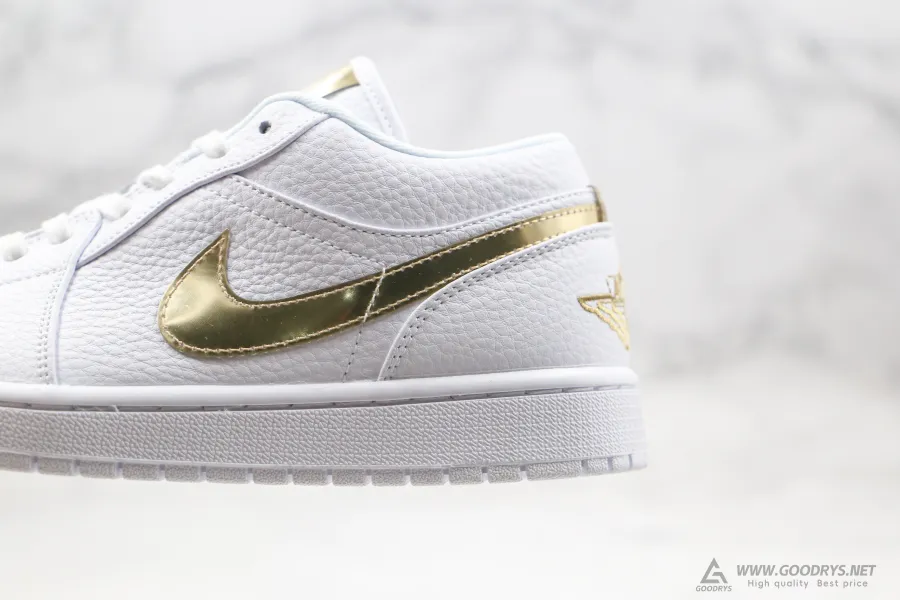 Wmns Air Jordan 1 Retro Low White Metallic Gold 