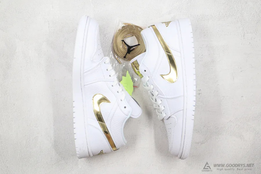 Wmns Air Jordan 1 Retro Low White Metallic Gold 