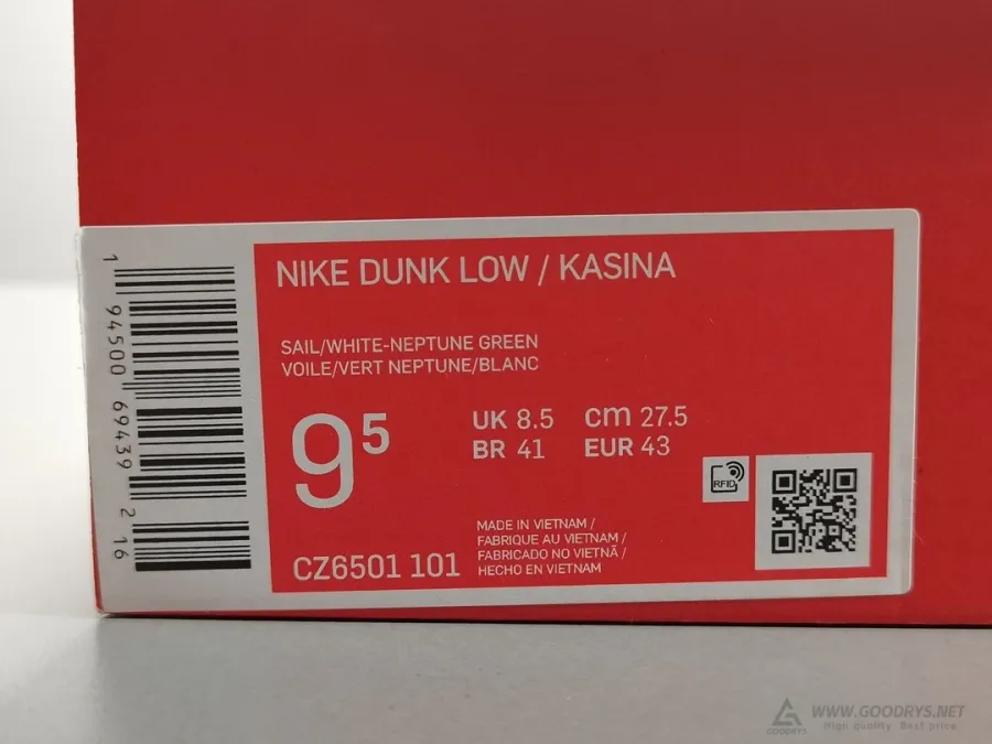 Kasina X Dunk Low Neptune Green