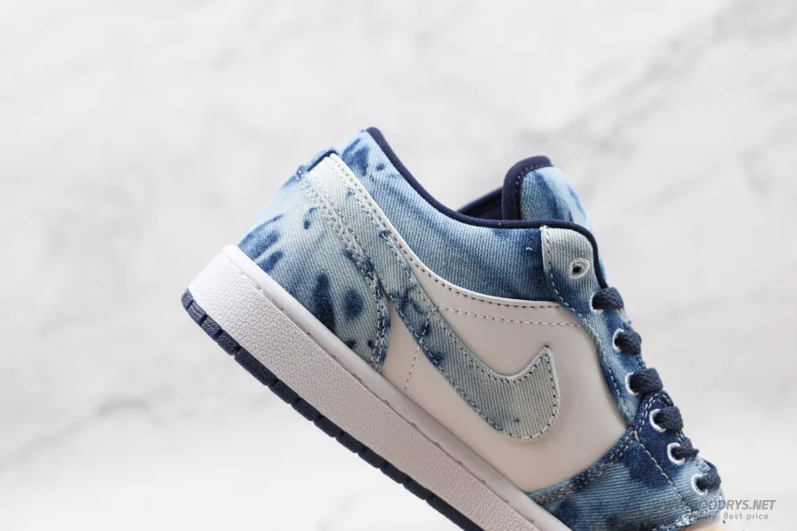 Air Jordan 1 Low Washed Denim