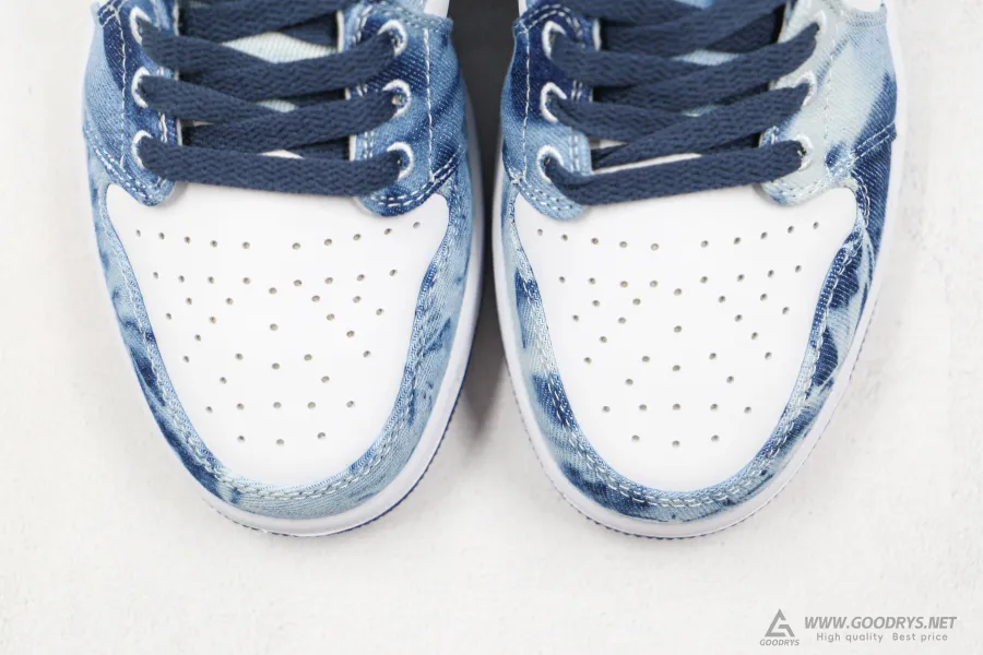 Air Jordan 1 Low Washed Denim