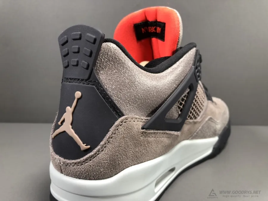 Air Jordan 4 Taupe Haze