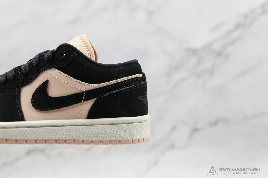 Wmns Air Jordan 1 Low Black Guava Ice 