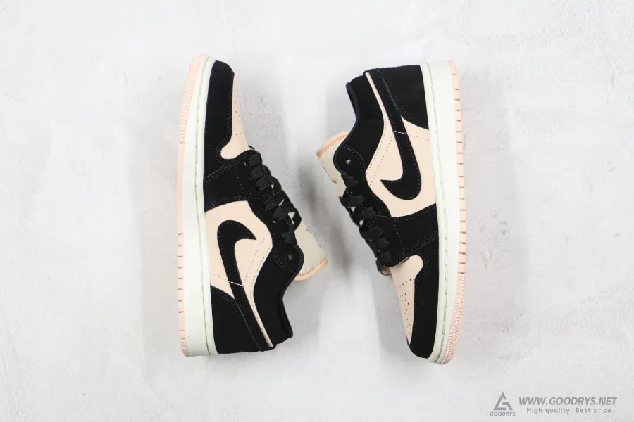 Wmns Air Jordan 1 Low Black Guava Ice 