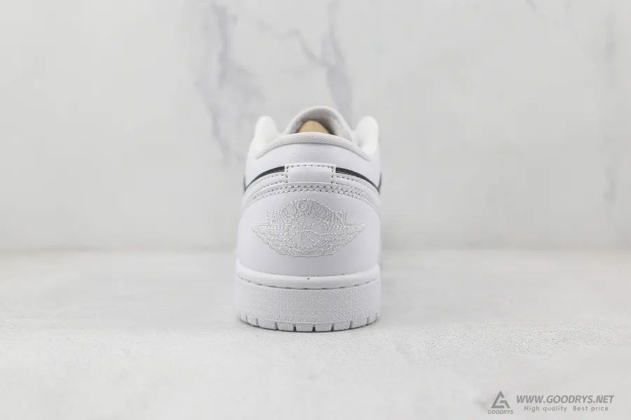 Wmns Air Jordan 1 Low Panda 