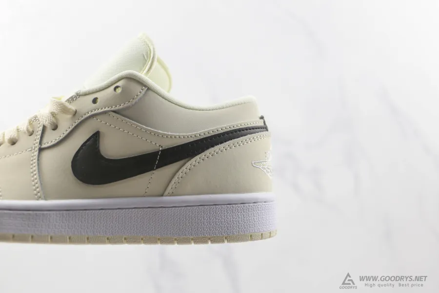 Wmns Air Jordan 1 Low Coconut Milk 