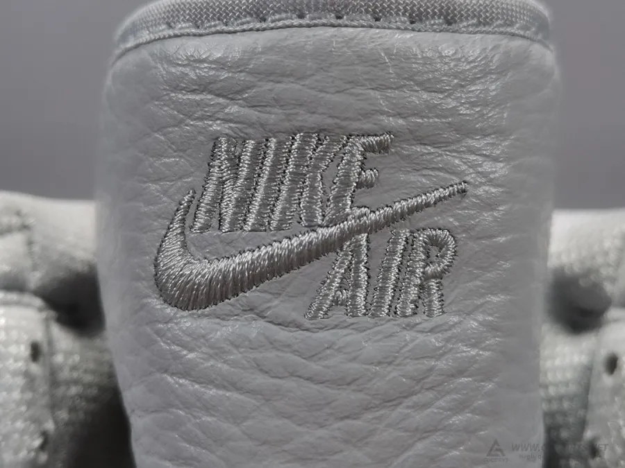 Jordan 1 Retro High Og Co.jp Neutral Grey