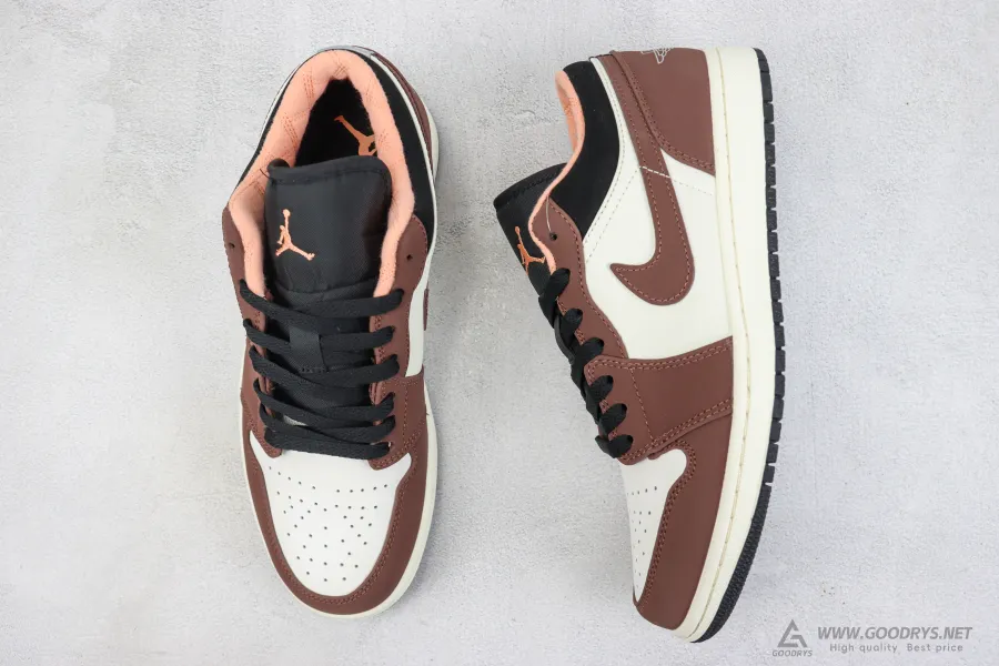 Air Jordan 1 Low Mocha Brown