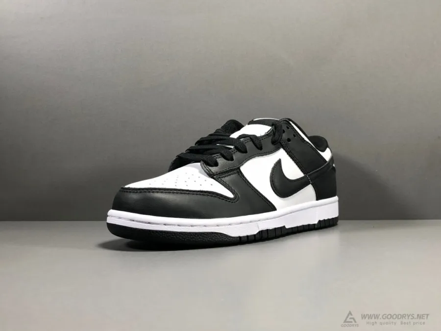 Dunk Low Retro Black White Panda