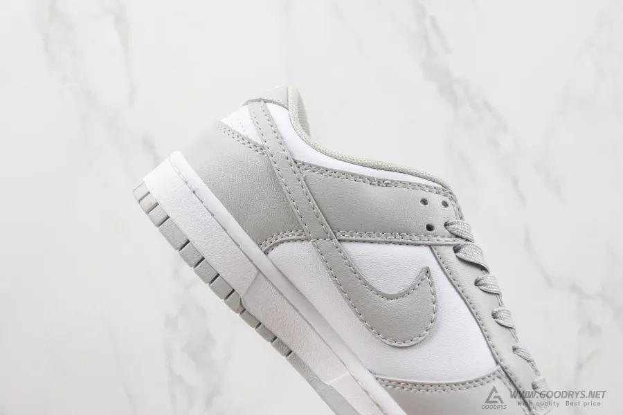 Nike Dunk Low Grey Fog