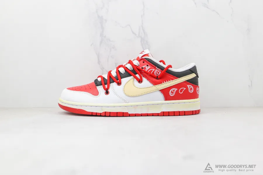 Dunk Low University Red