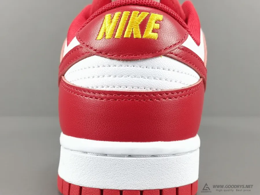 Nike Dunk Low Gym Red