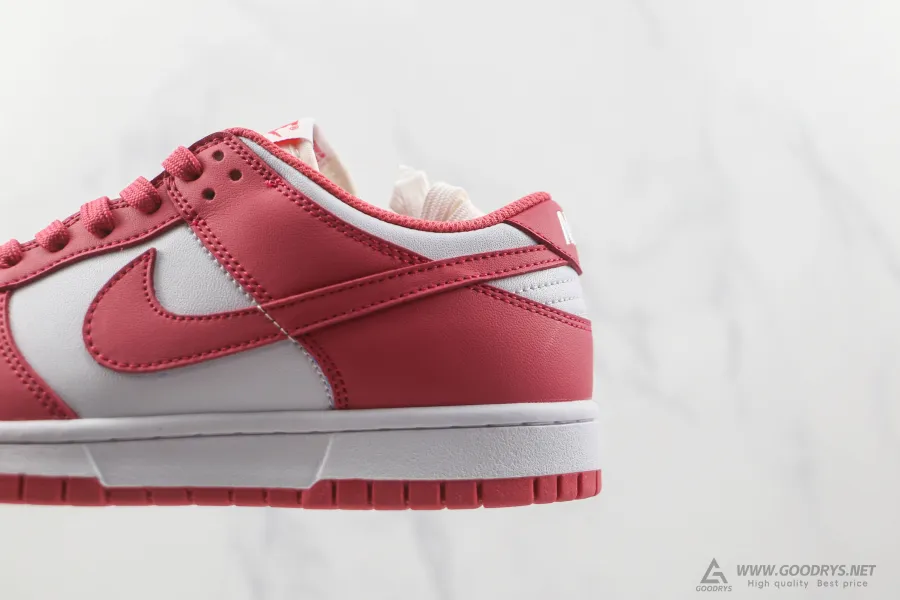 Nike Dunk Low Archeo Pink