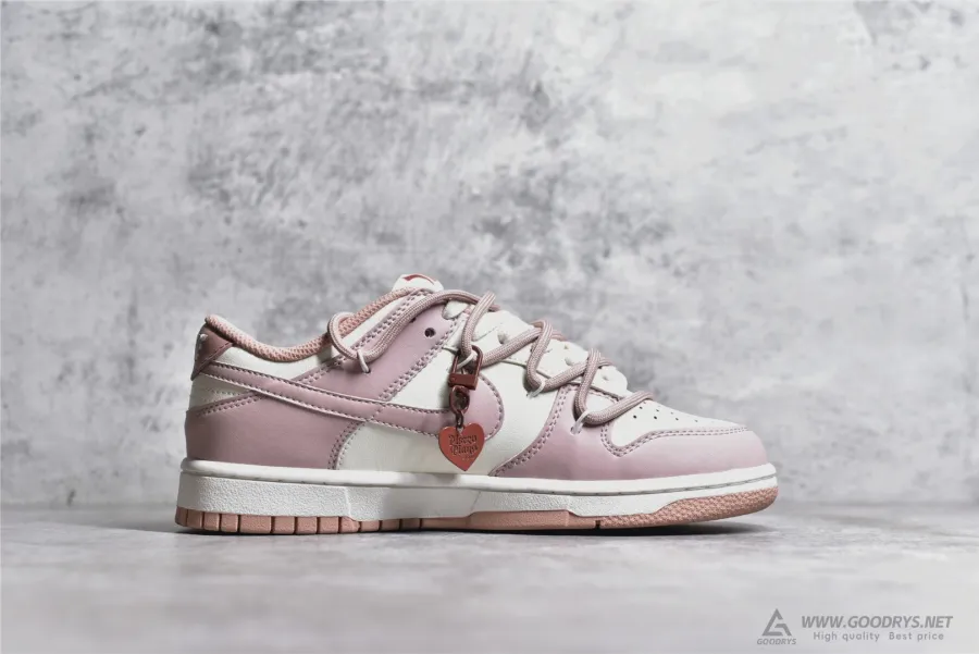 Sb Dunk Low  Rose Whisper