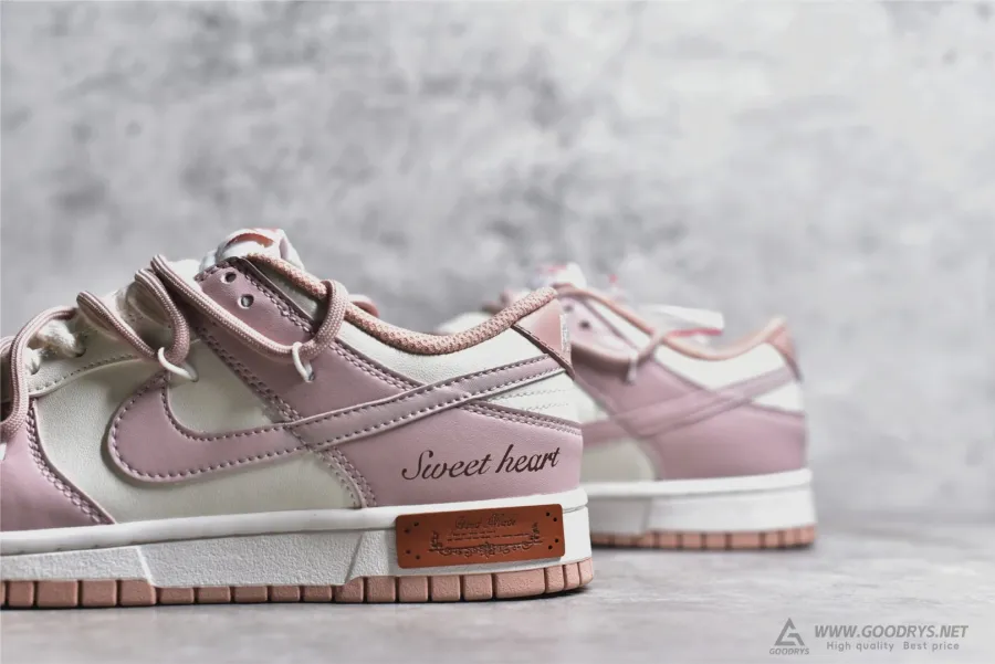 Sb Dunk Low  Rose Whisper