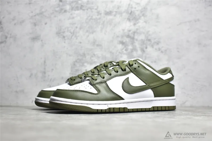 Dunk Low  Medium Olive