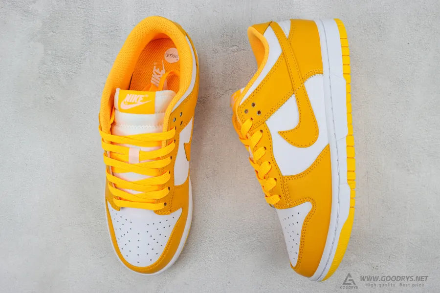 Dunk Low Laser Orange