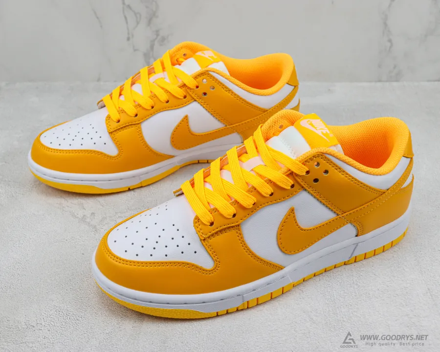 Dunk Low Laser Orange