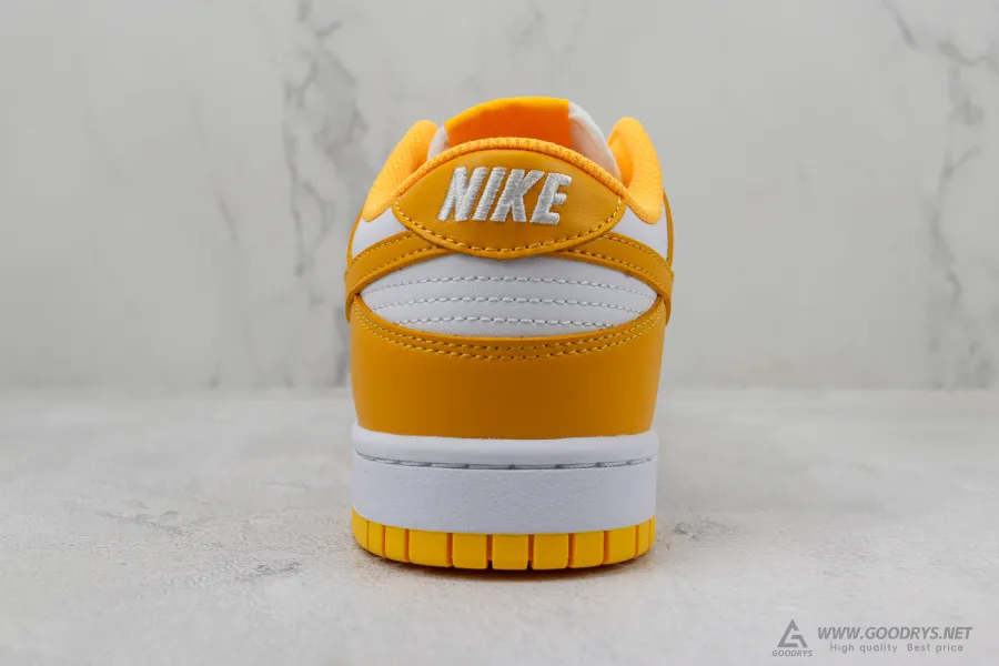 Dunk Low Laser Orange