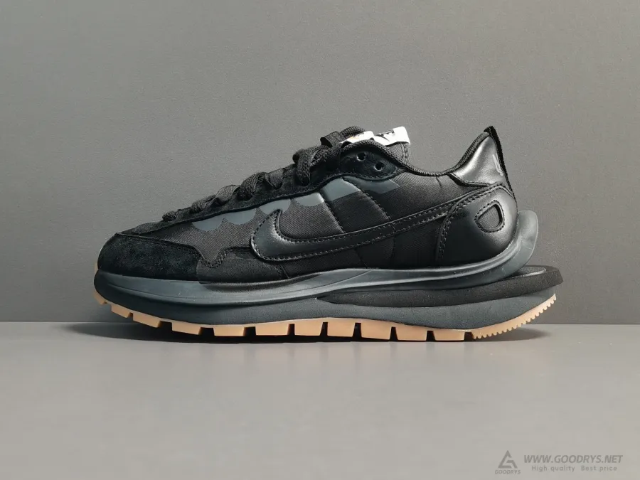 Nike Sacai Vaporwaffle Black Gum