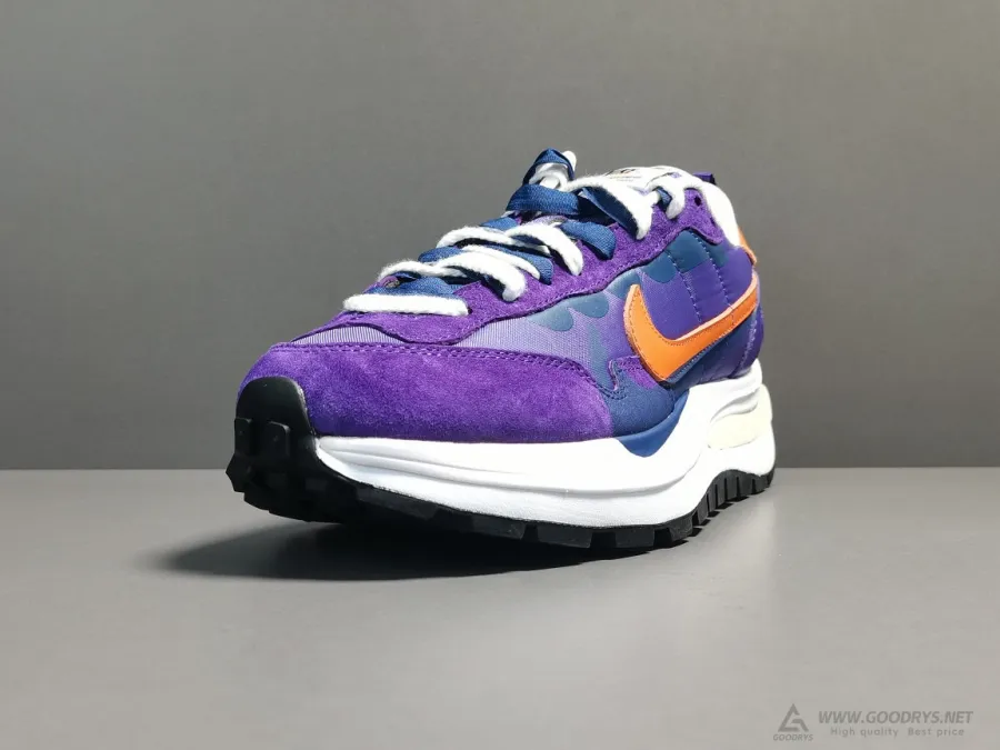 Sacai Vaporwaffle Dark Iris