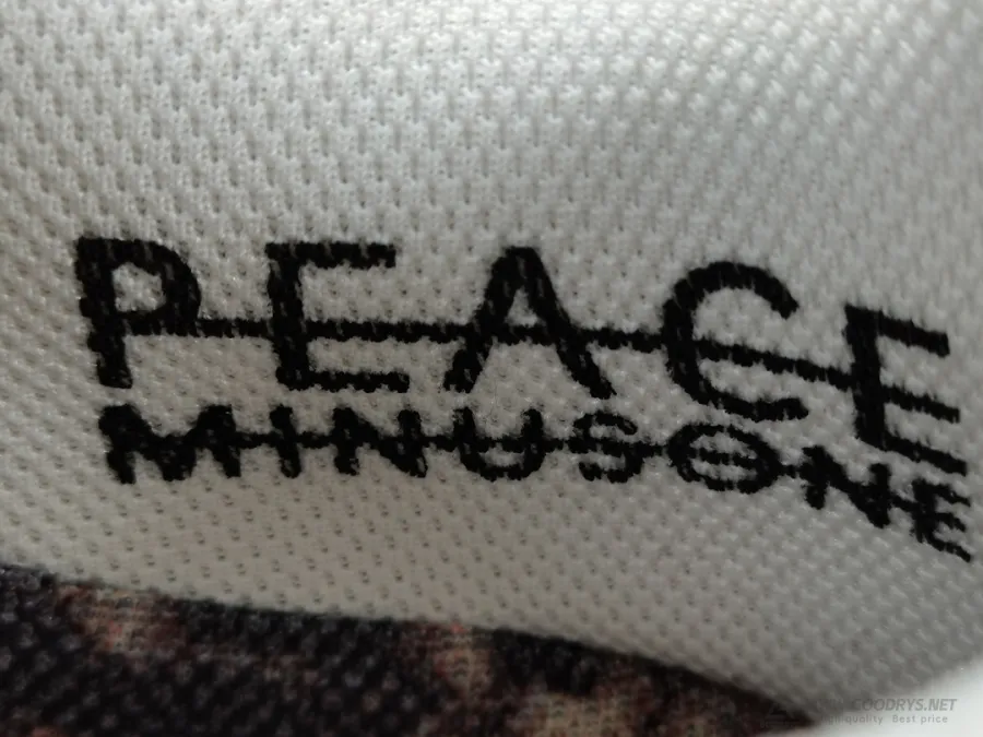 Peaceminusone X Air Force 1 Para-Noise 2.0