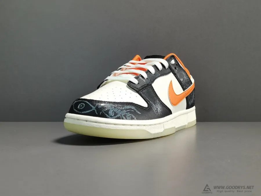 Dunk Low Halloween