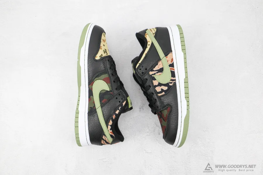 Dunk Low Se Black Multi-Camo 