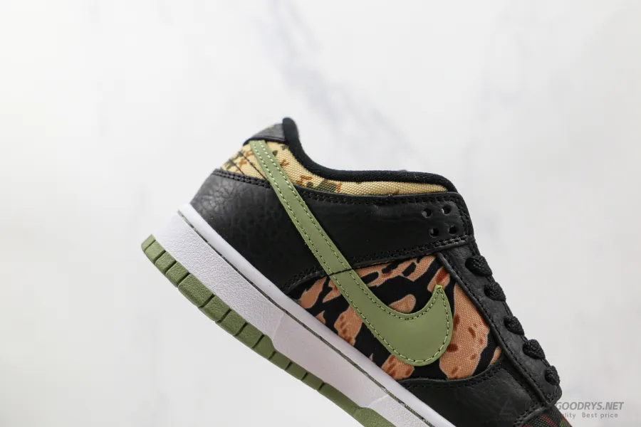 Dunk Low Se Black Multi-Camo 