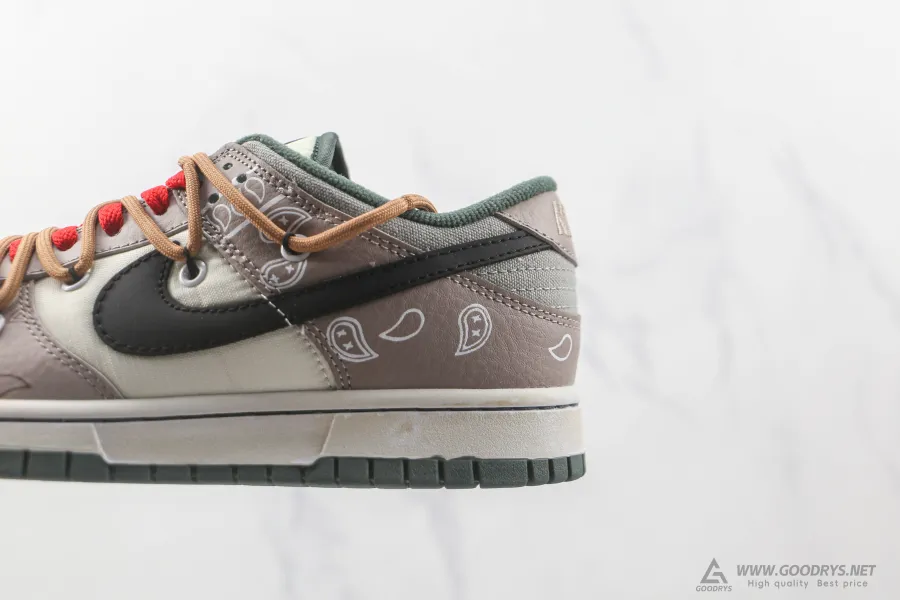 Dunk Low Se Multi Camo