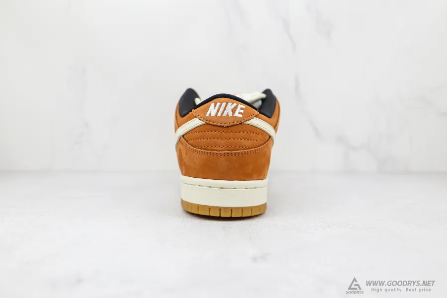 Nike Sb Dunk Low Russet Sail