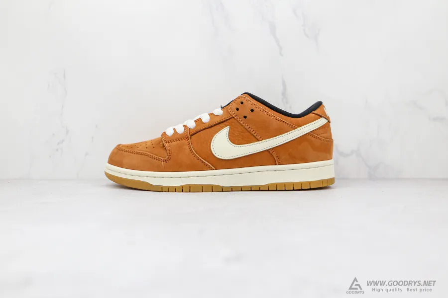 Nike Sb Dunk Low Russet Sail