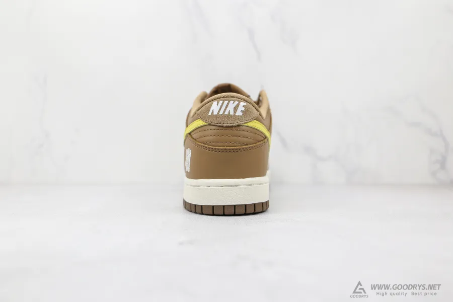 Dunk Low Undefeated - Canteen 