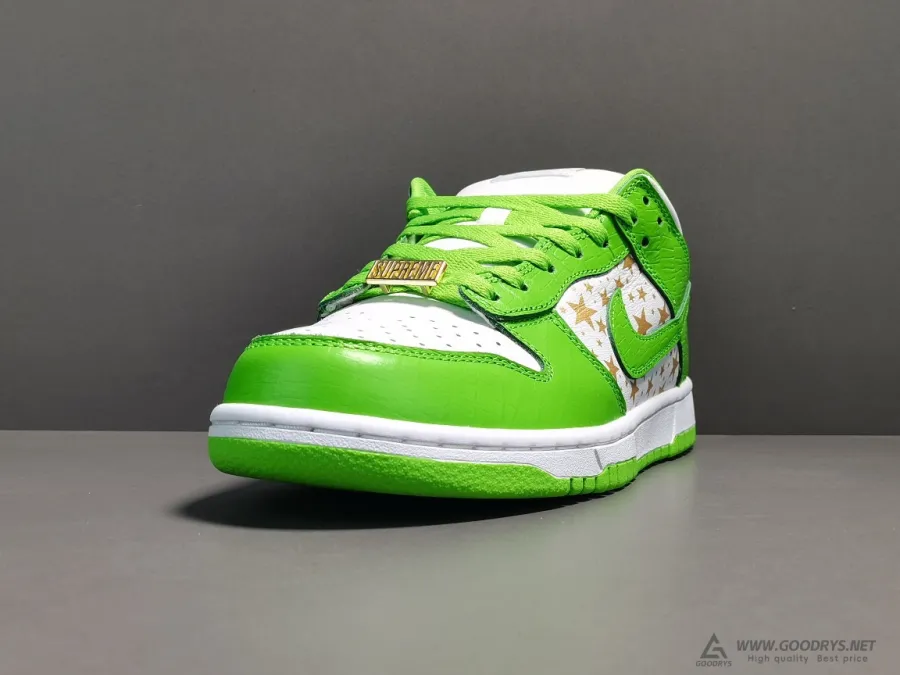 Sb Dunk Low Stars Mean Green