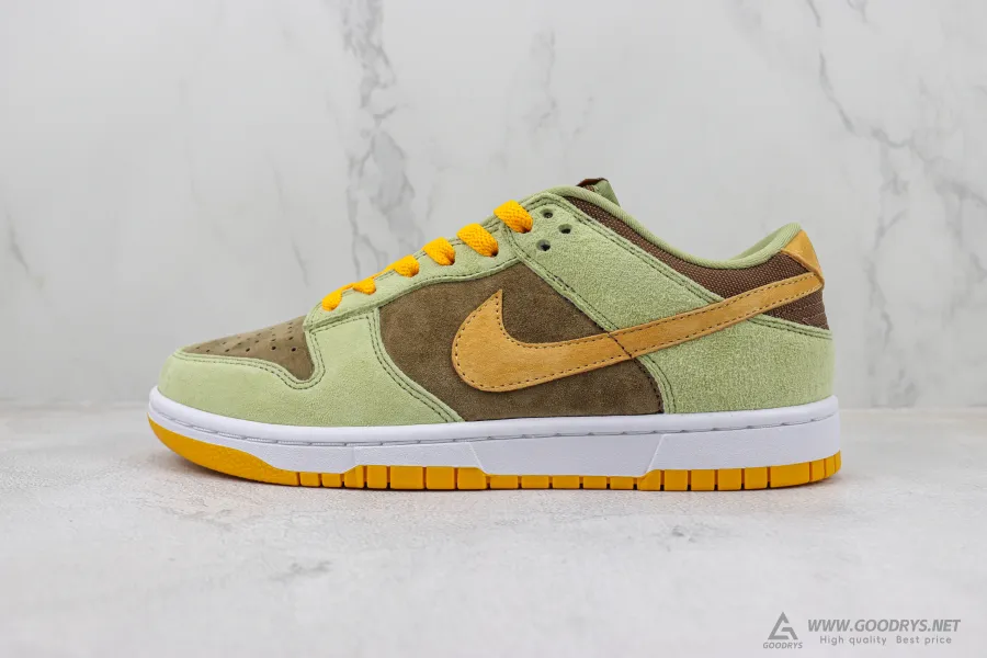 Dunk Low Dusty Olive