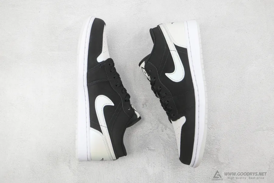 Jordan 1 Black/White Low