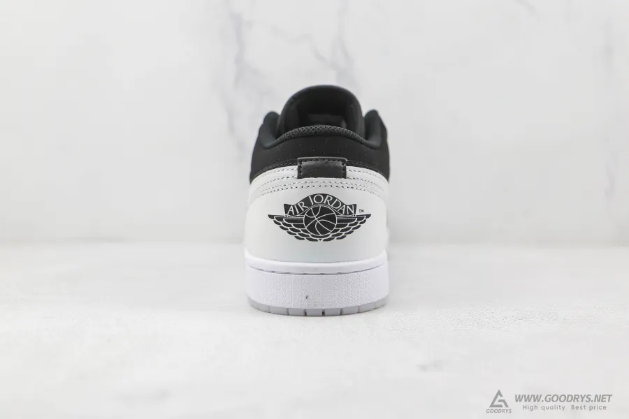 Jordan 1 Black/White Low